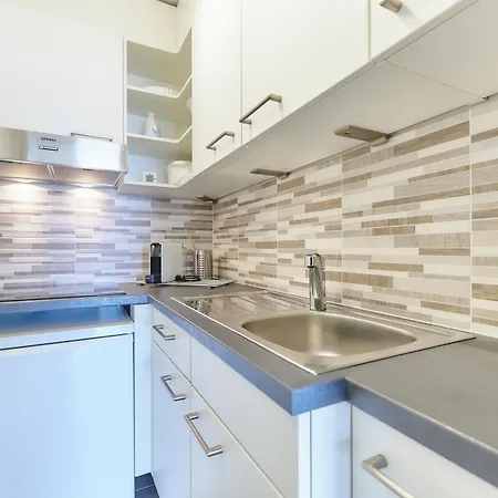 Aldis III 352K Apartment