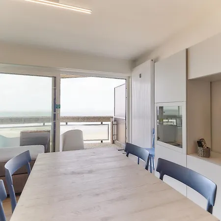 Lecomte - Beachside Escape 128 Апартаменты