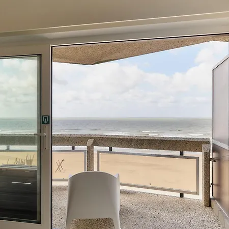Lecomte - Beachside Escape 128 Apartment Ostend